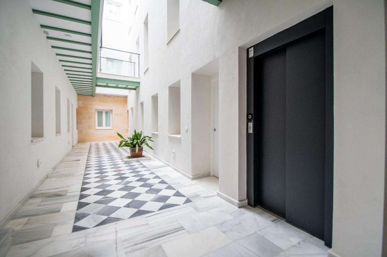 Las Tres Llaves De Cadiz Apartment Exterior photo